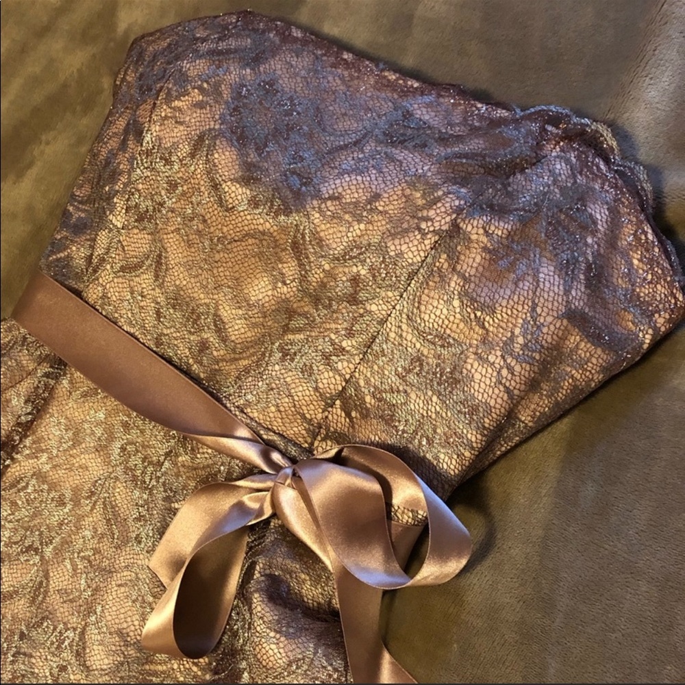 BCBG Maxazria Formal Cocktail Dress - Size 8